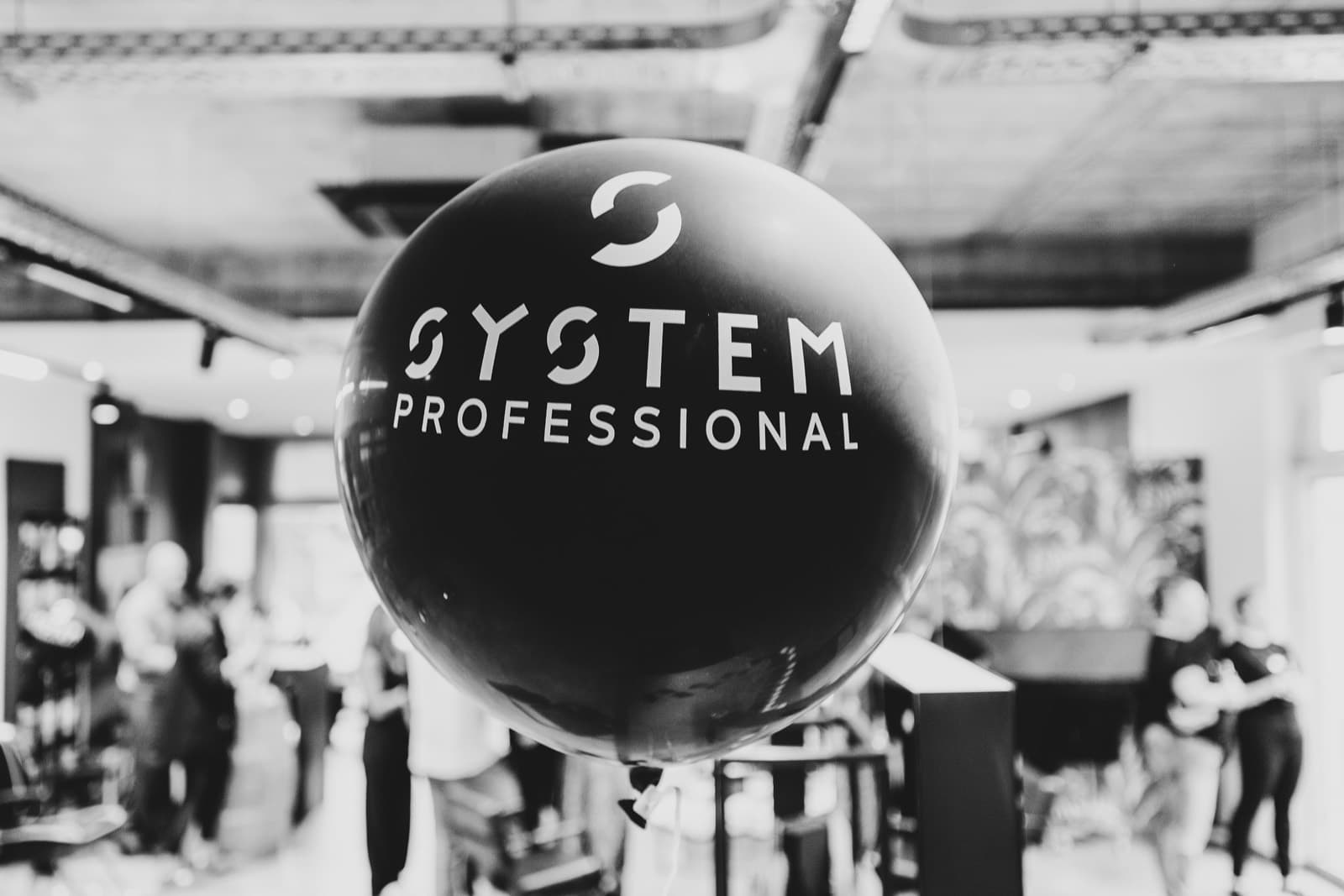 System Professional Ballon im Salon Farahani